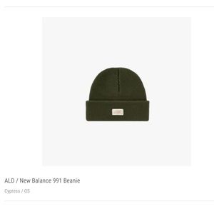 Green Aimé Leon Dore New Balance 991 Beanie Never Worn